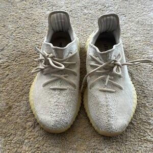 Yeezy Boost 350 Sneakers